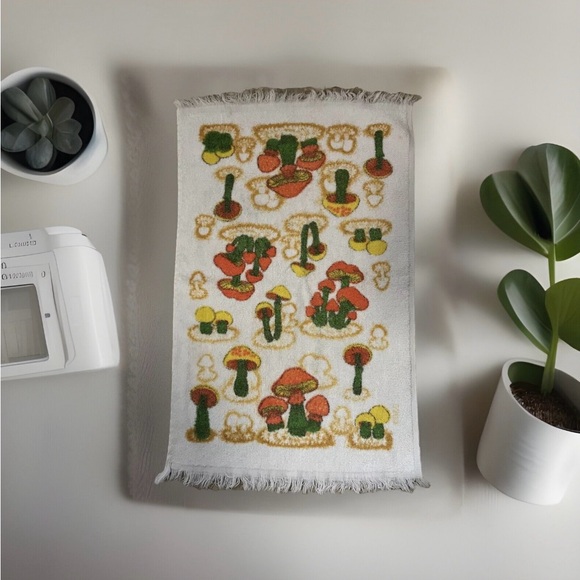 Canon Other - Vintage 1970s Mushroom Retro Groovy Cannon Hand Towel Flower Power Colorful
